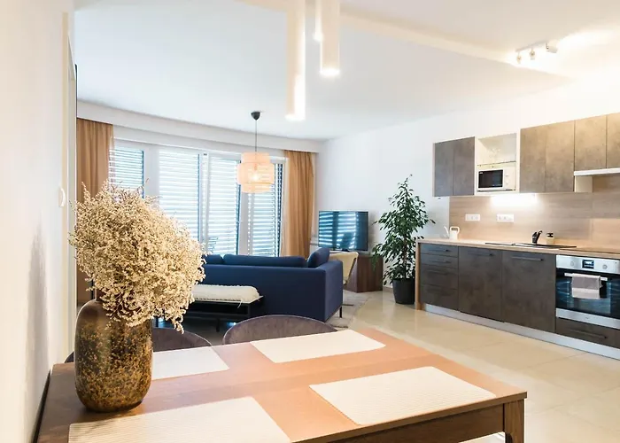 Balaton 凯斯特海伊