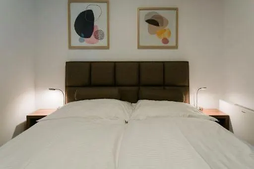 Balaton 凯斯特海伊